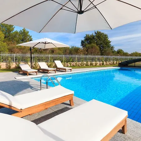 Dream Villa